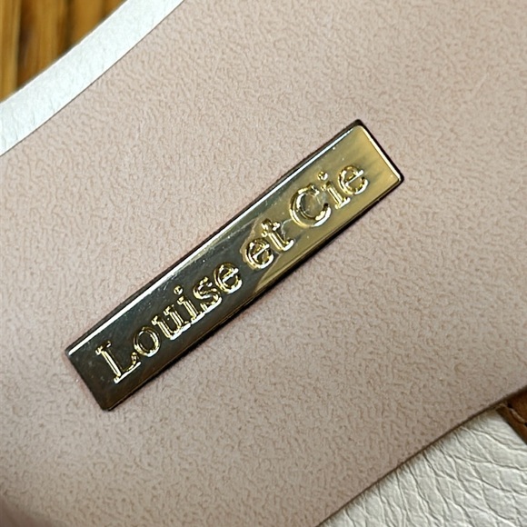 Louise et Cie soft cream color leather mules.  Great condition. Size 5 1/2. - Picture 9 of 12